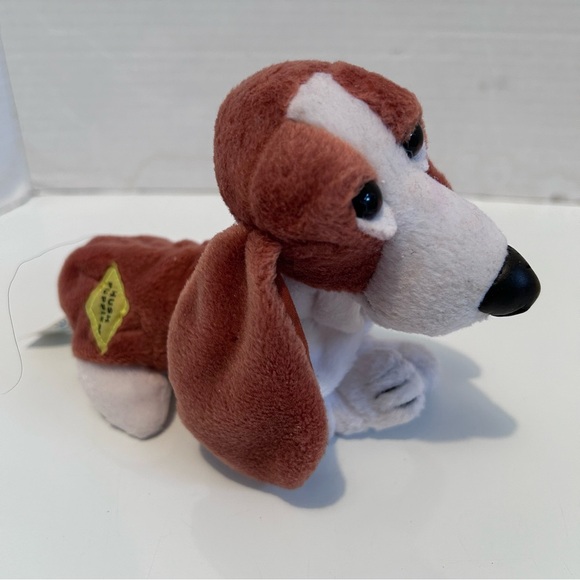 Applause Hush Puppies 6" Bean Bag Plush Basset Hound Dog - Picture 5 of 7